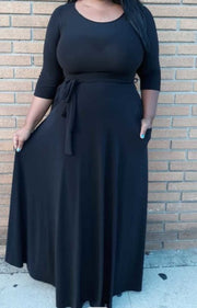 Classic Maxi Dress (Black)